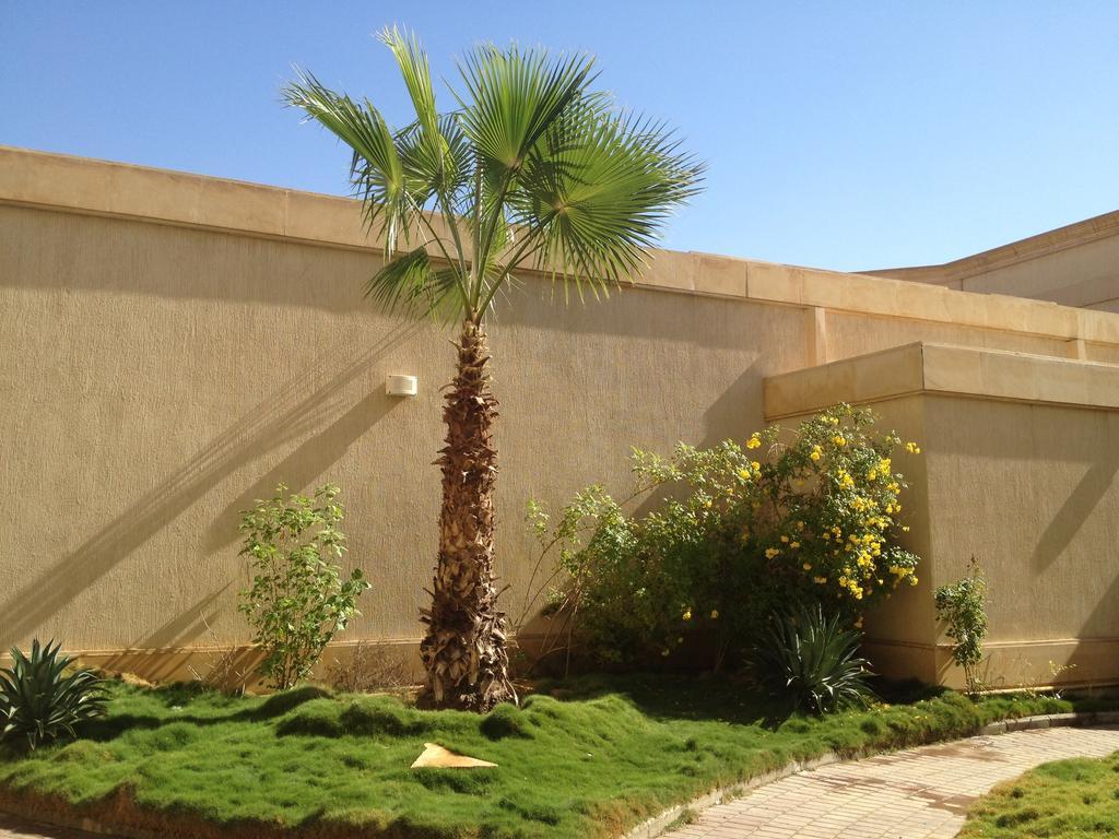 Executives Hotel - Azizia Riyad Dış mekan fotoğraf