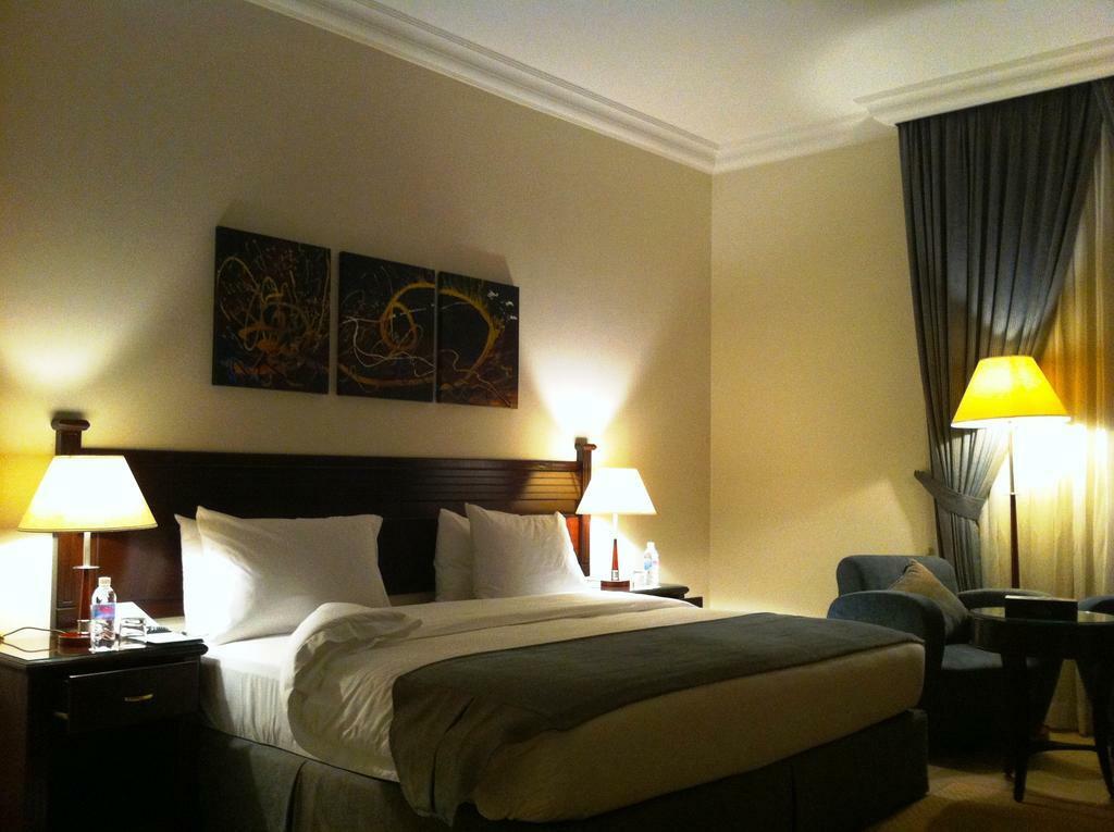 Executives Hotel - Azizia Riyad Dış mekan fotoğraf